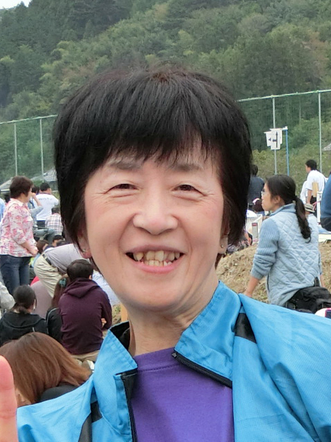 女性行政書士 高橋恵美子（ご相談ください）